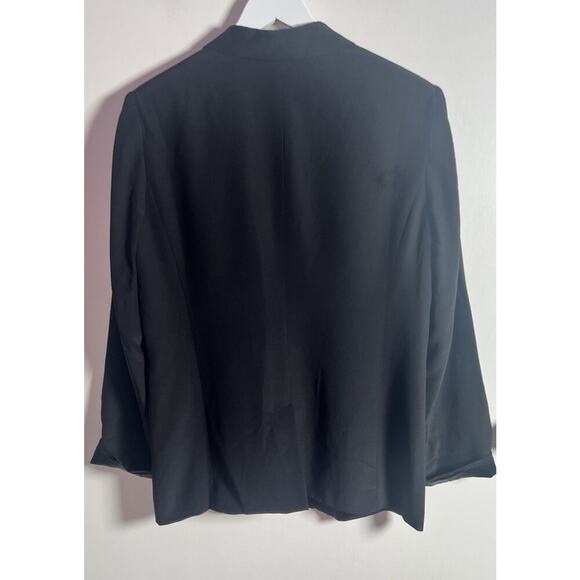 Garnet Hill 100%Silk Relaxed One Button Blazer Womens Size 12 Black Unstructured - Picture 3 of 13